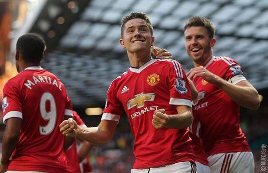 一个对波特 一个对波特