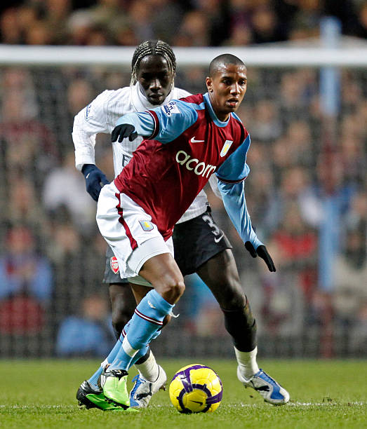 为球队奠定 为球队奠定